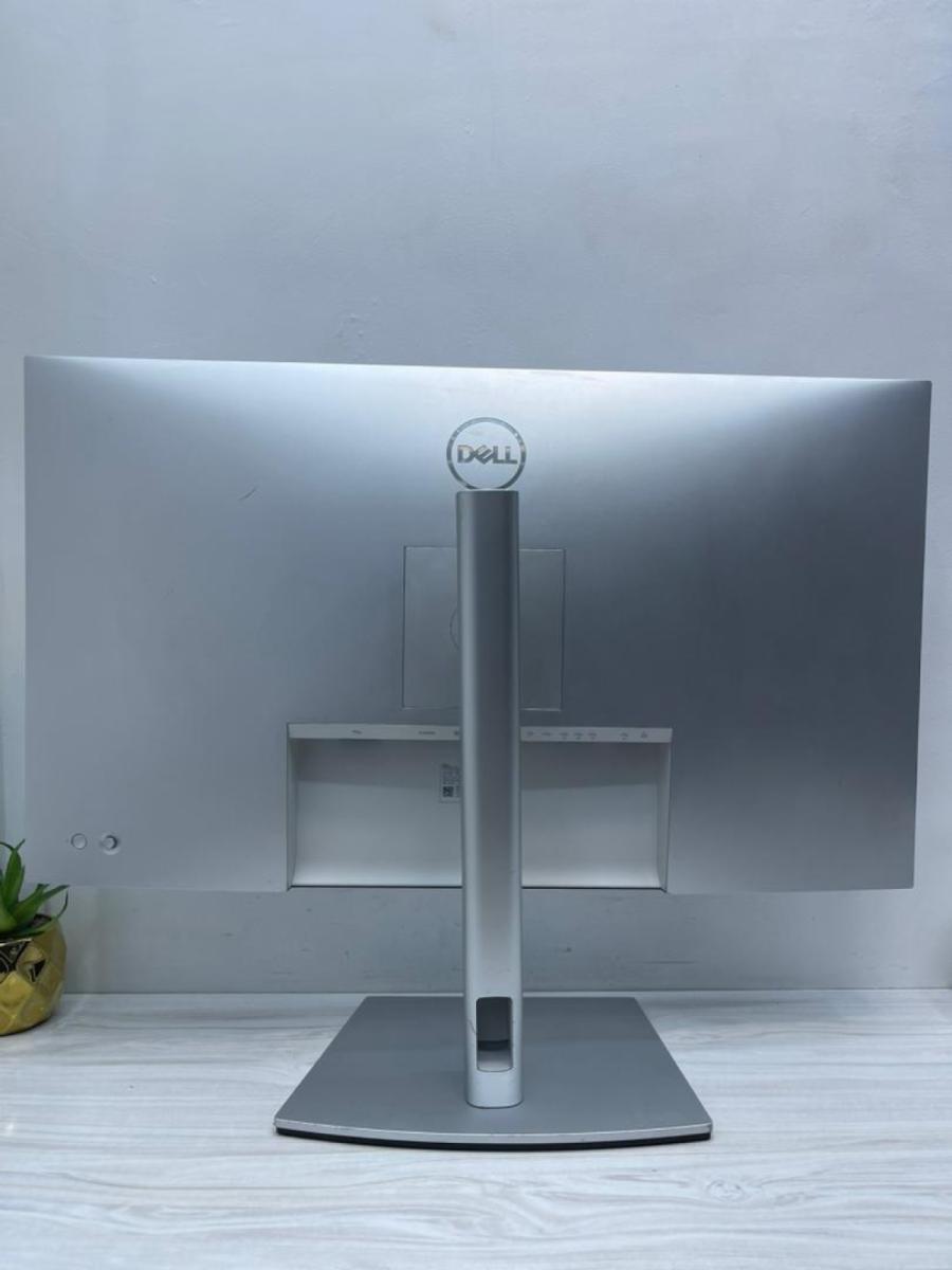 Moniteur Dell 32 pouces QHD Ergonomique - Argent